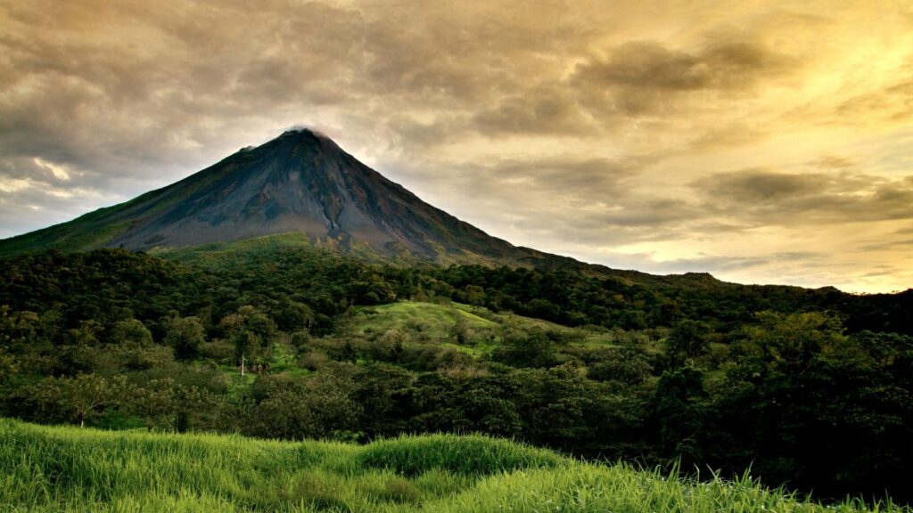 VOLCAN COSTA RICA