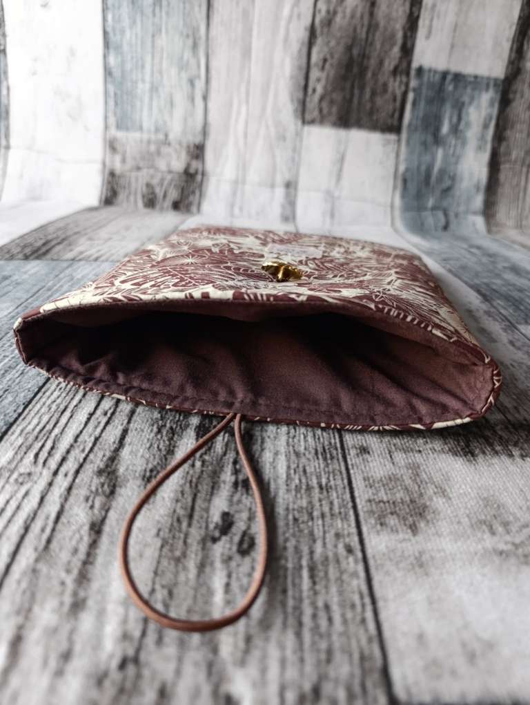 FUNDA LIBRO-18
