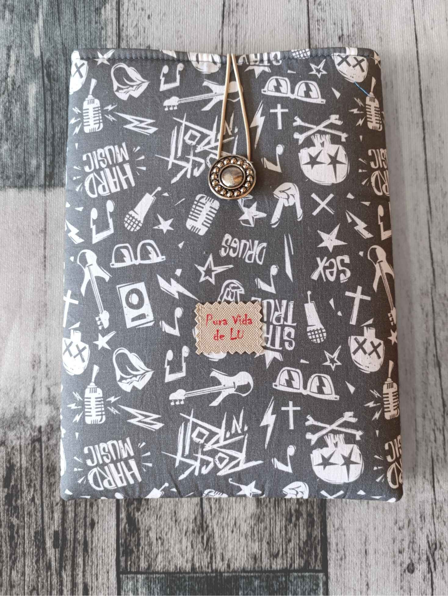 FUNDA LIBRO-22