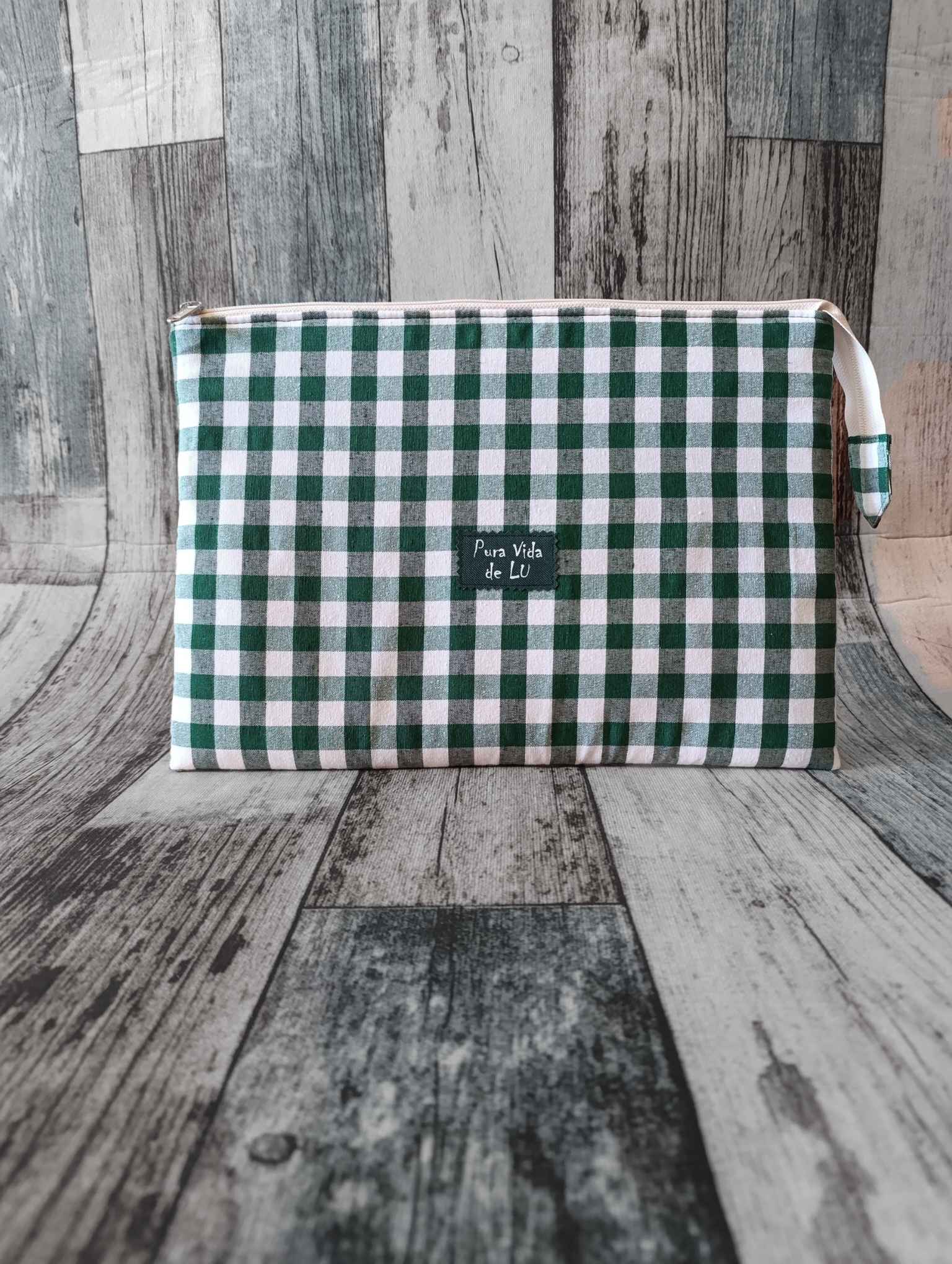 FUNDA PC- 10